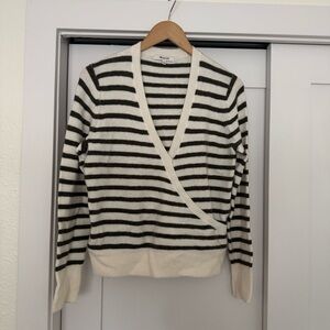 Madewell Striped Wool Sweater Size Small‎